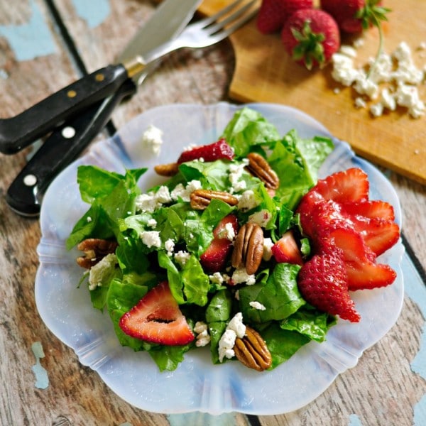 Strawberry Toasted Pecan and Goat Cheese Salad • Loaves and Dishes