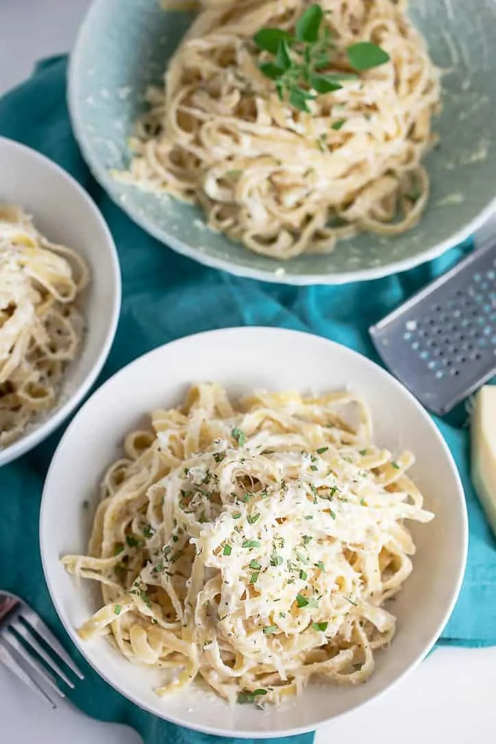 Best Ever Fettuccine Alfredo Recipe • Loaves and Dishes