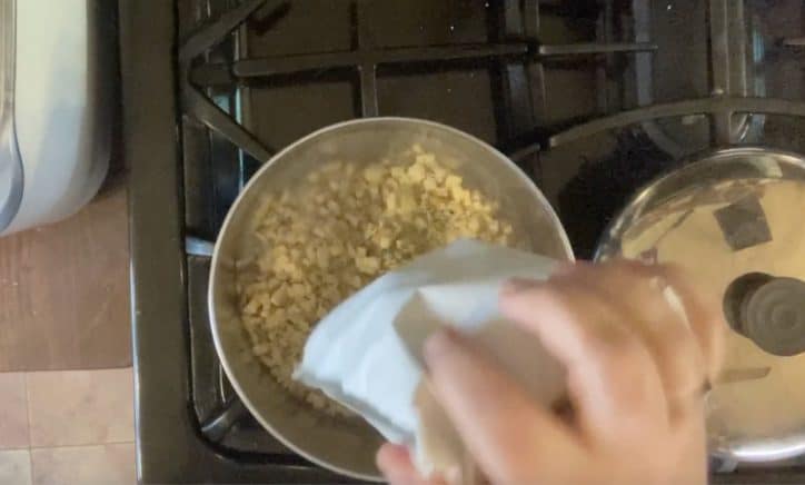 Thanksgiving Stuffing (Cheat! Using Stove Top) Recipe - (3.8/5)