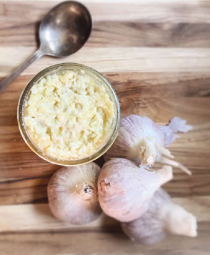 https://www.loavesanddishes.net/wp-content/uploads/2020/08/1-Garlic-Ginger-Paste.jpg